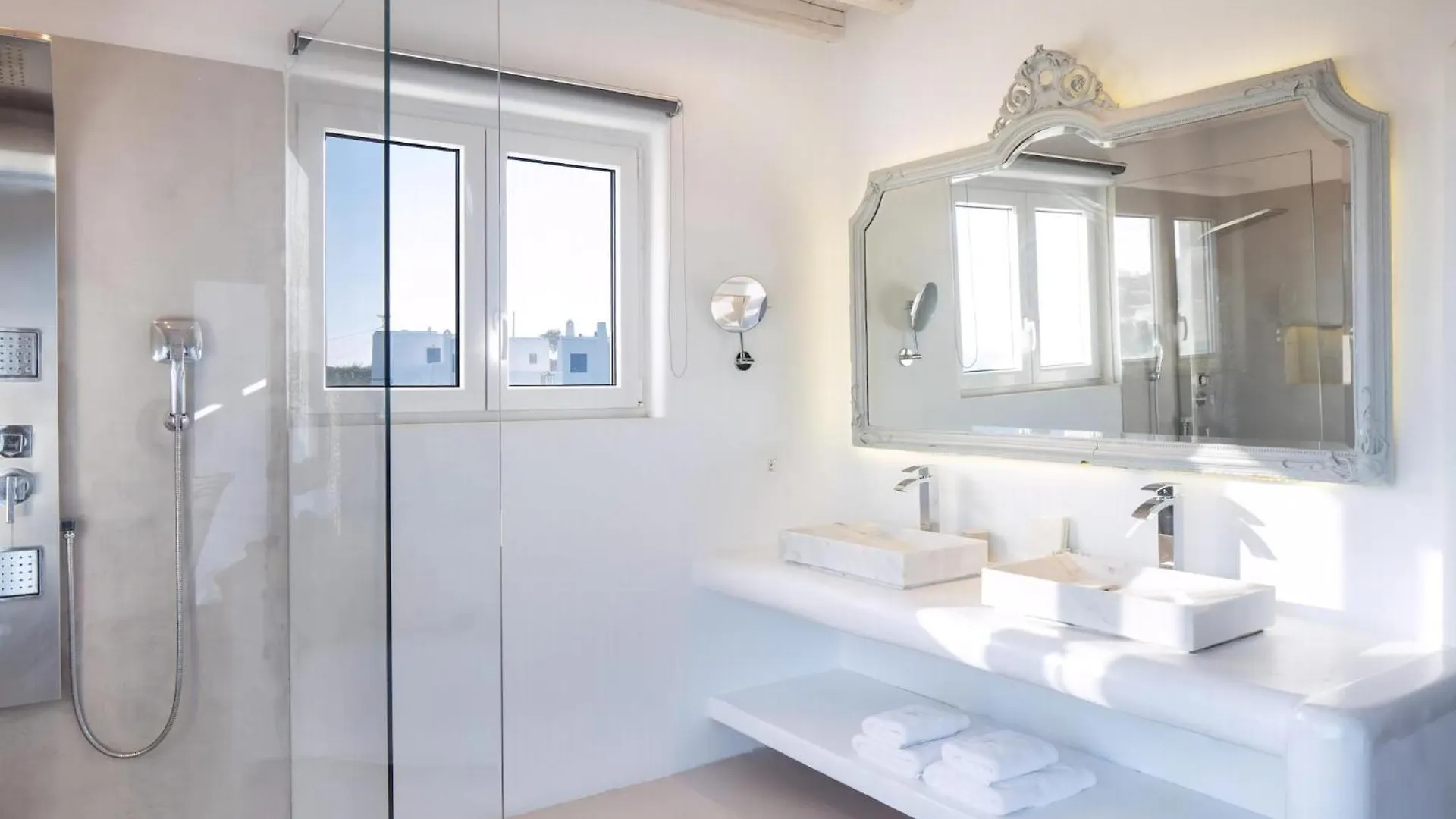 Spectacular Kalafatis Villa 5 Bedrooms Villa Vibhu Private Jacuzzis Infinity Pool